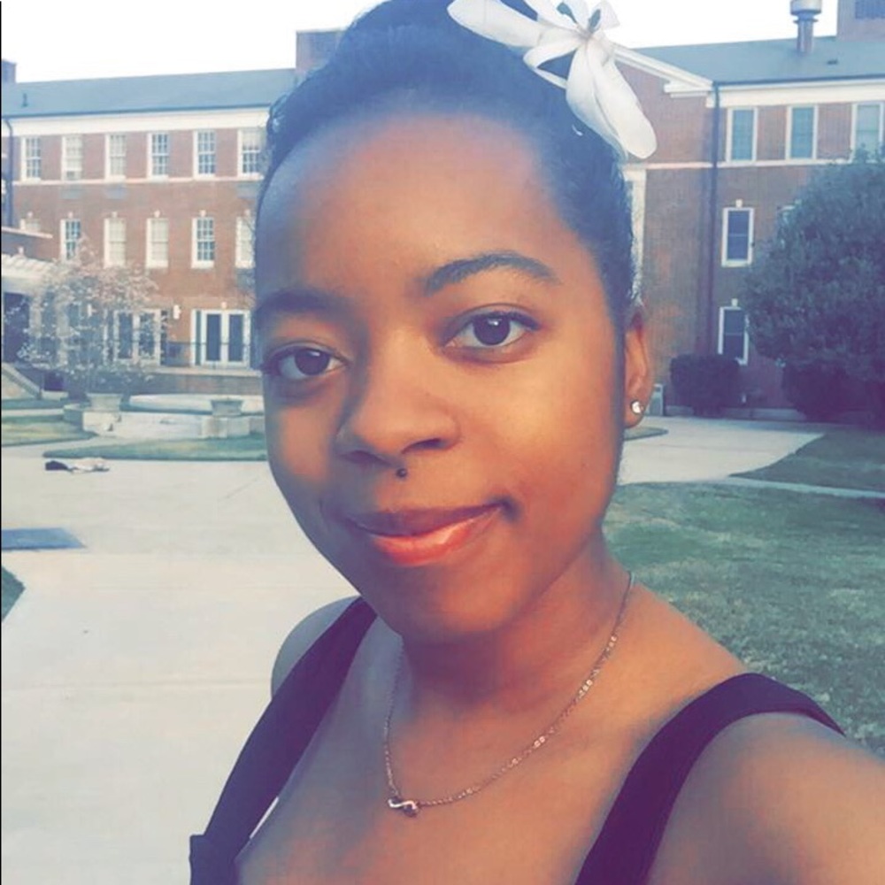 Meet your Posher, Erica